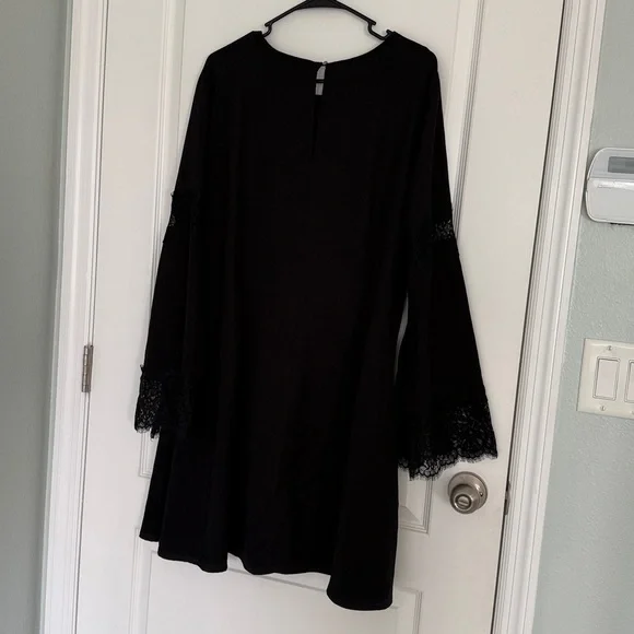Mossimo Long Bell Sleeve w/ Lace Black Dress Size L/XL - Picture 6 of 12